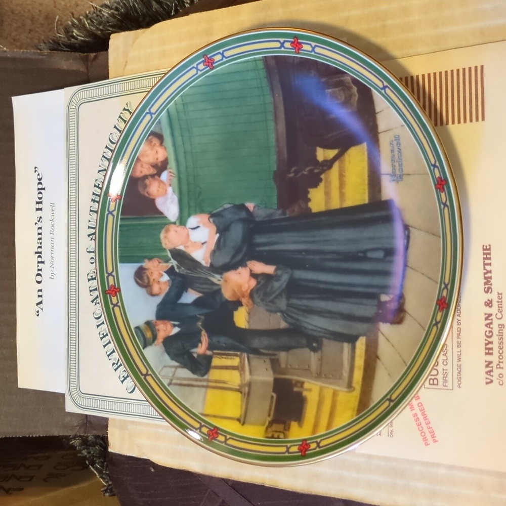 Norman Rockwell "An Orphan's Hope" 1987 Knowles Collector's Plate - 8.5" COA